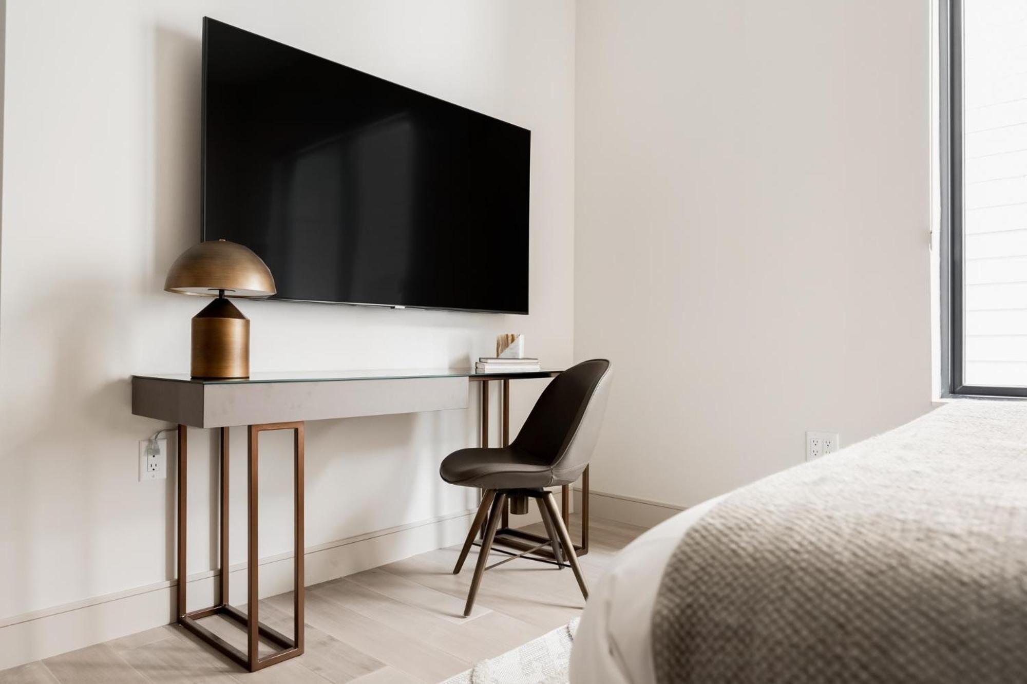 Brand New Condo - Walk To Empower Stadium - Tesoro Денвер Екстер'єр фото